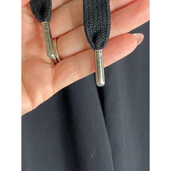 Lululemon Bound to Bliss High-Rise 7/8 Pant Black-sz 4 - Picture 11 of 12